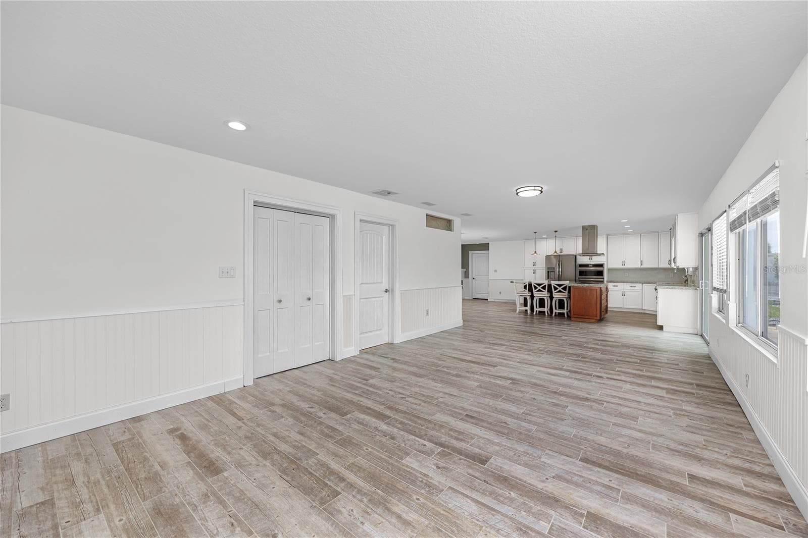 Single Family Residence at 600 NORMANDY RD, MADEIRA BEACH, photo 20 of 60