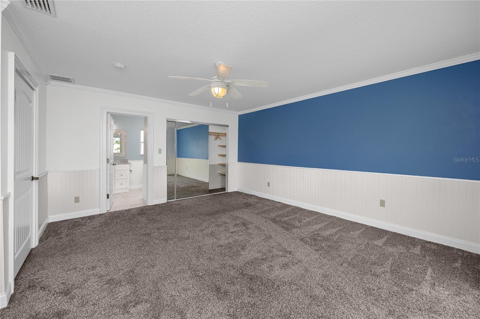 Single Family Residence at 600 NORMANDY RD, MADEIRA BEACH, photo 23 of 60
