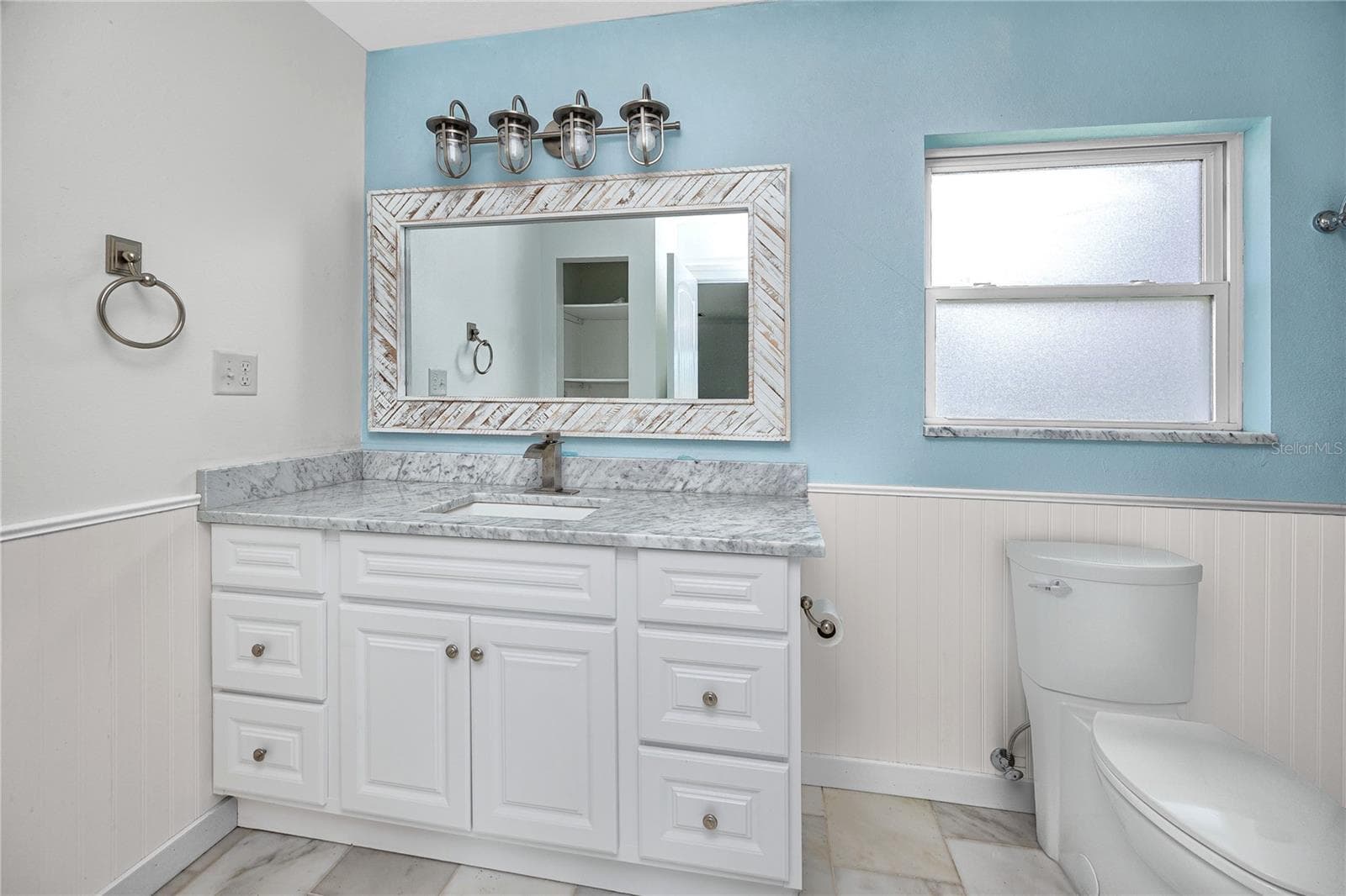 Single Family Residence at 600 NORMANDY RD, MADEIRA BEACH, photo 26 of 60