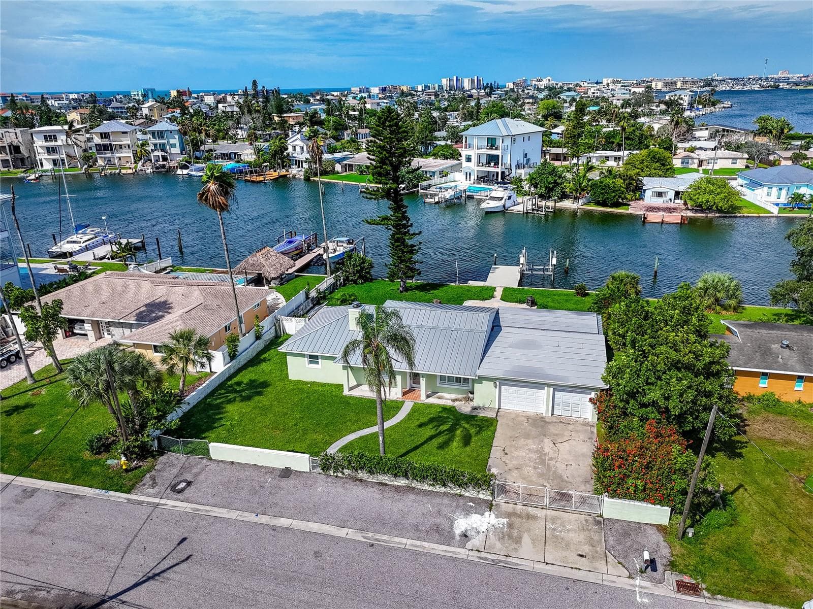 Single Family Residence at 600 NORMANDY RD, MADEIRA BEACH, photo 51 of 60