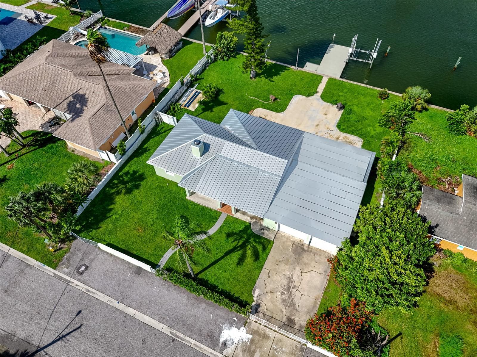 Single Family Residence at 600 NORMANDY RD, MADEIRA BEACH, photo 53 of 60