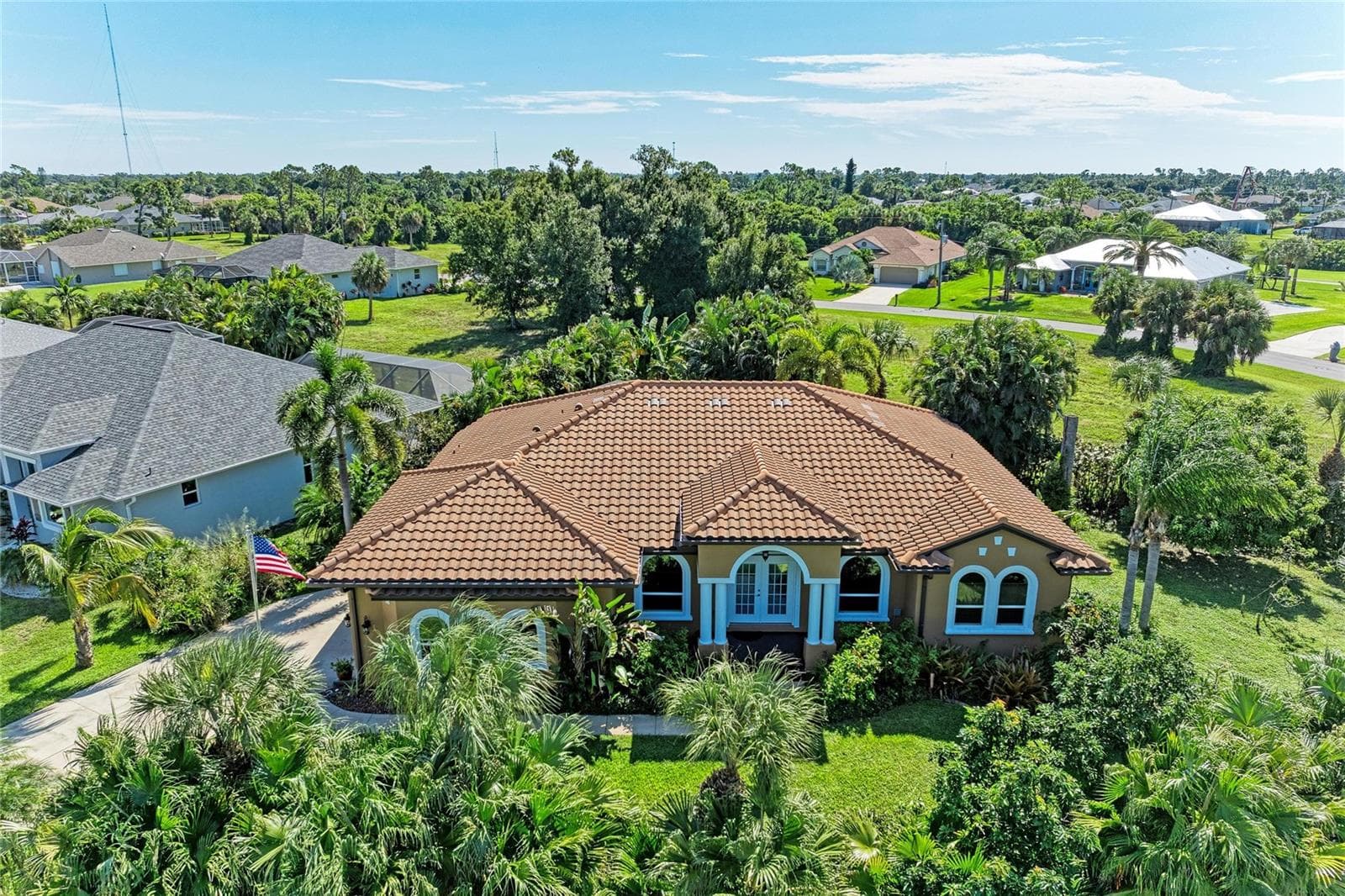 Single Family Residence at 28 PAR VIEW RD, ROTONDA WEST, photo 2 of 61
