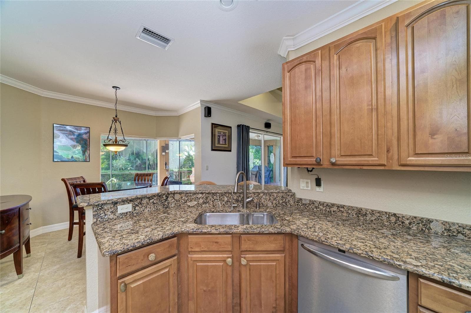 Single Family Residence at 28 PAR VIEW RD, ROTONDA WEST, photo 20 of 61