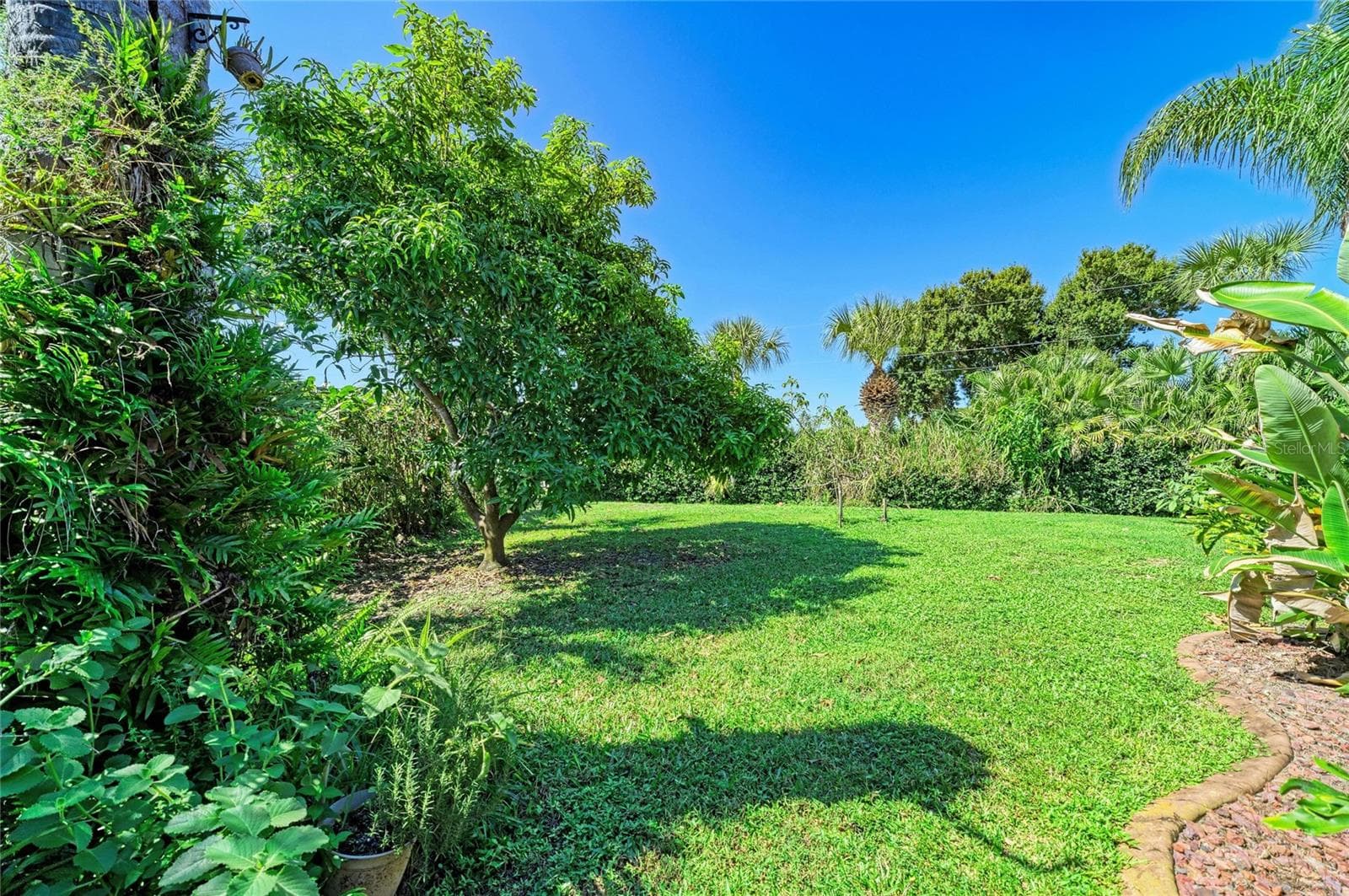 Single Family Residence at 28 PAR VIEW RD, ROTONDA WEST, photo 49 of 61
