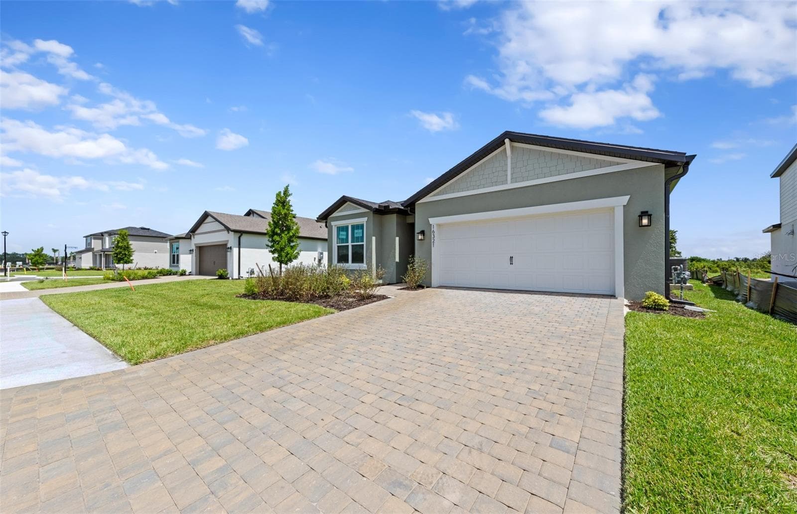 Come tour this beautiful crestmere! - 16321 LILLY ELAINE WAY, BRADENTON
