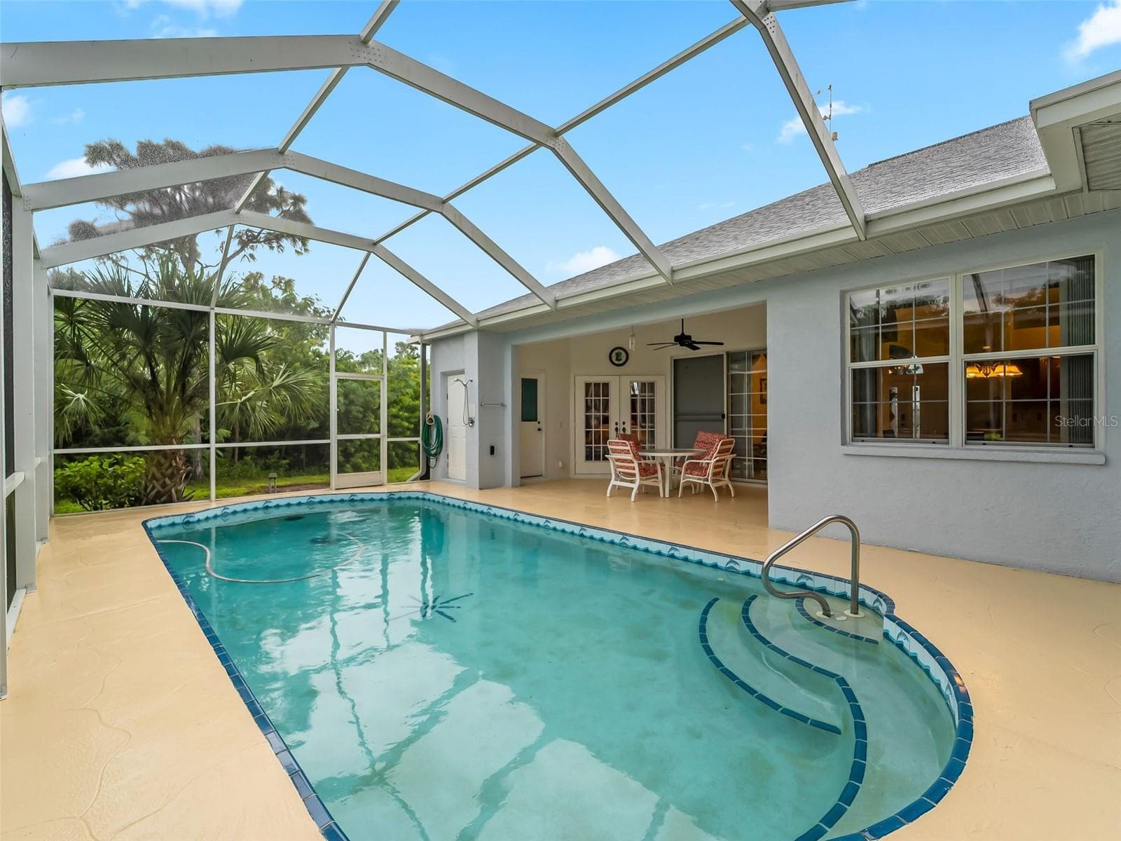 Pool_9336StPaulDr_PortCharlotte_ScreenEnclosure_LanaiView.jpg - 9336 ST PAUL DR, PORT CHARLOTTE