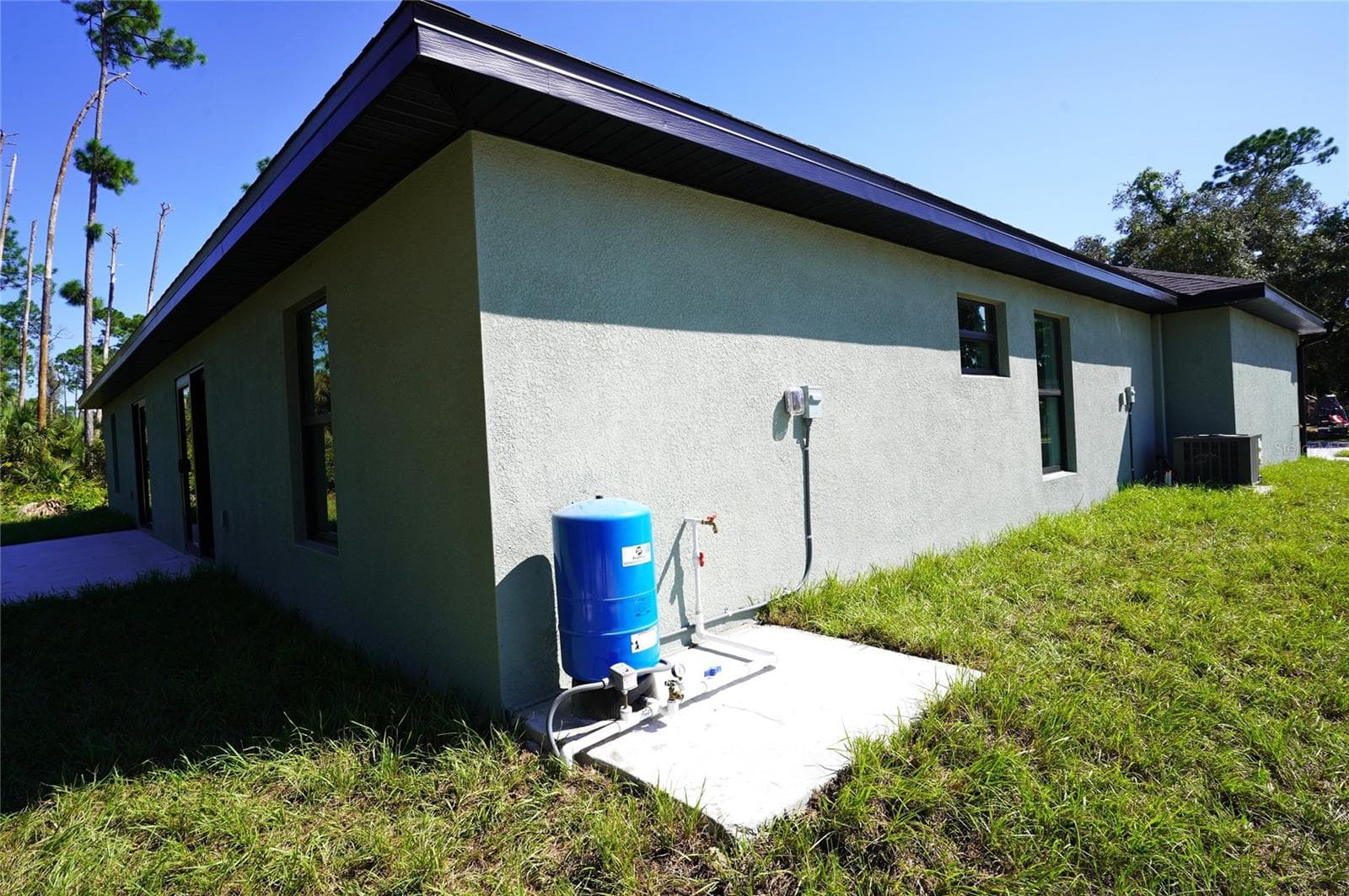 Duplex at 17320 GEDDES AVE, PORT CHARLOTTE, photo 5 of 47