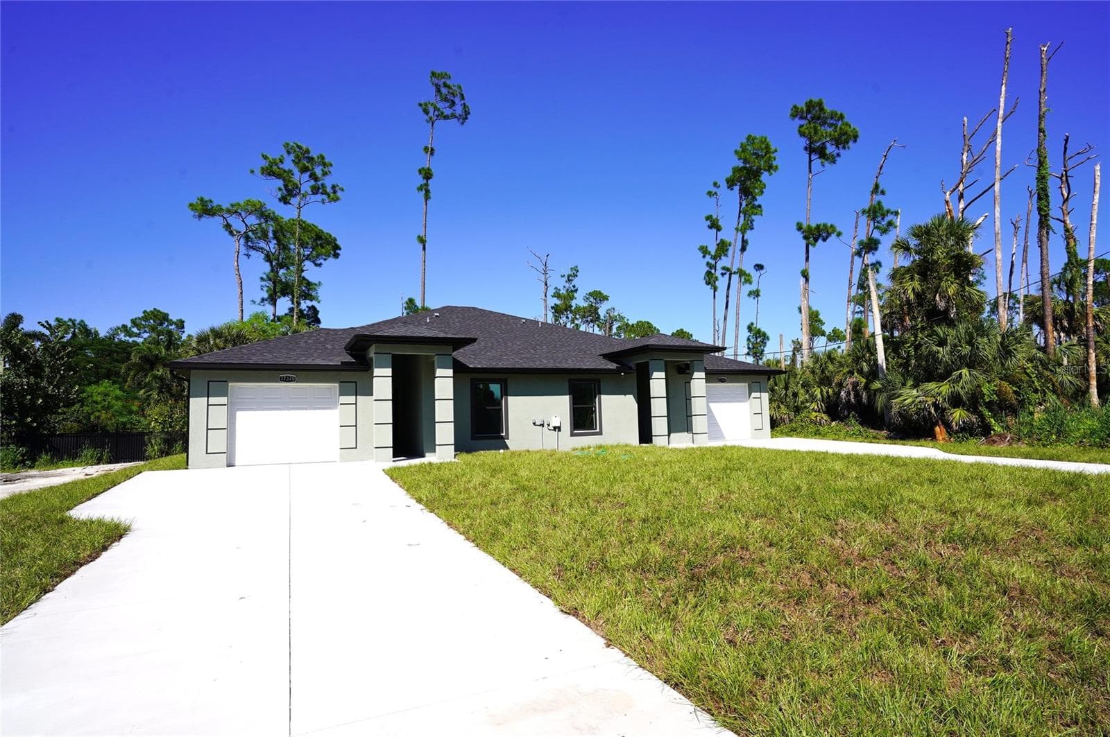 Duplex at 17320 GEDDES AVE, PORT CHARLOTTE, photo 7 of 47