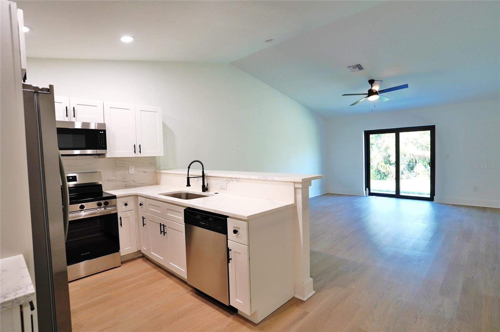 Duplex at 17320 GEDDES AVE, PORT CHARLOTTE, photo 15 of 47