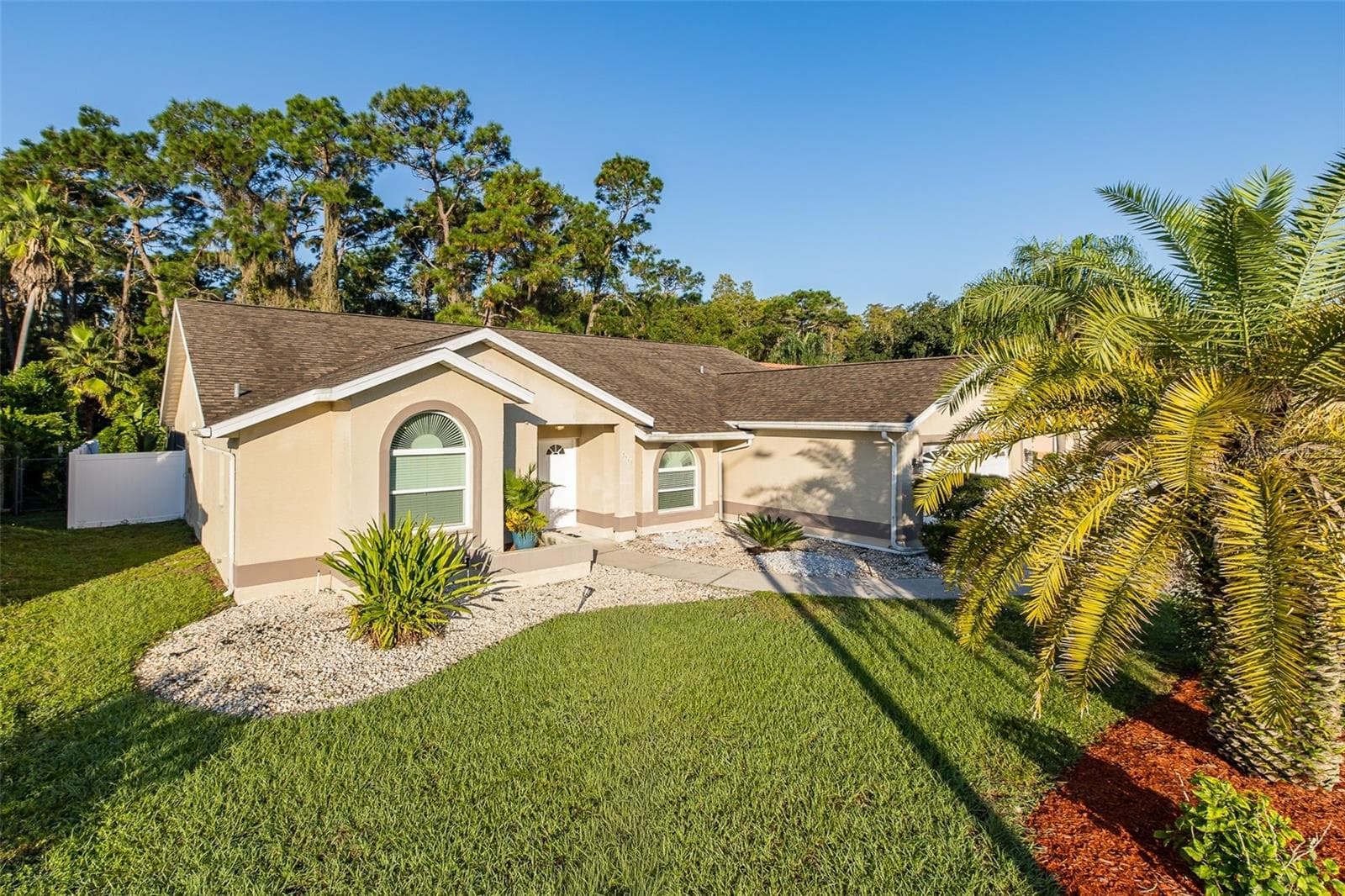 Single Family Residence at 5343 SAGAMORE CT, NEW PORT RICHEY, photo 2 of 51