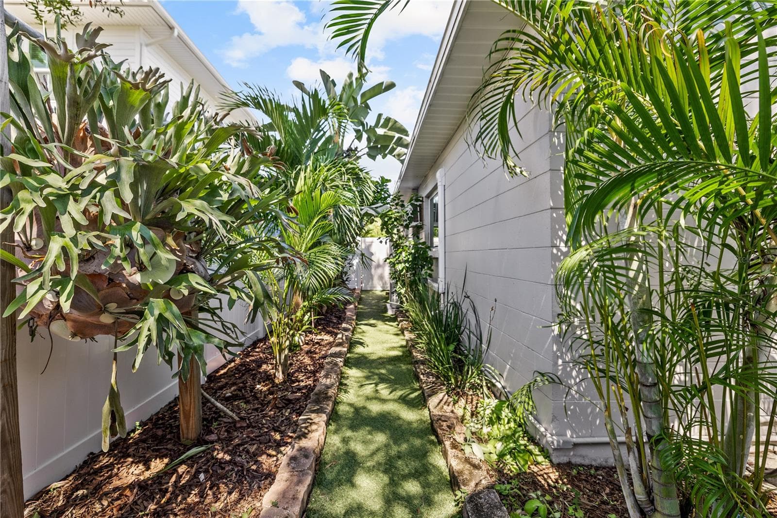 Single Family Residence at 3912 W CLEVELAND ST, TAMPA, photo 32 of 32