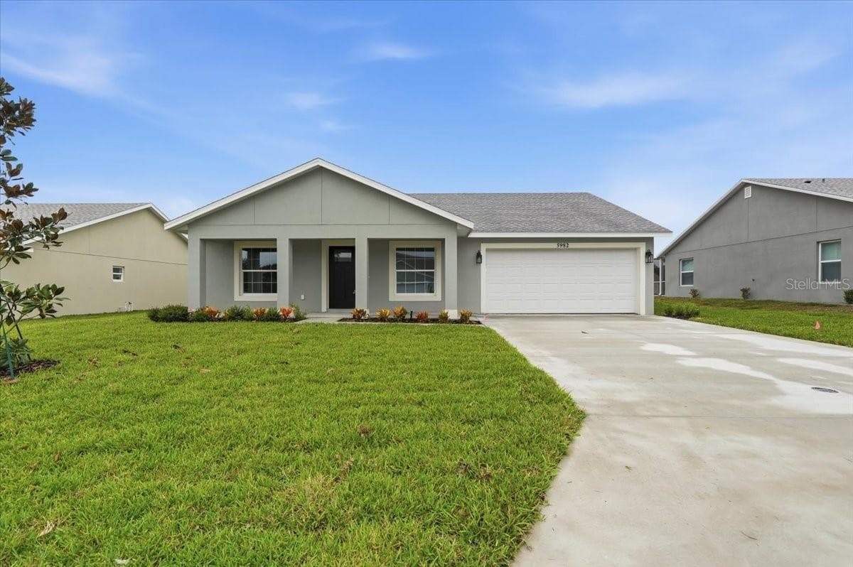 Single Family Residence at 5970 CORMORANT CT, LAKELAND, photo 2 of 16