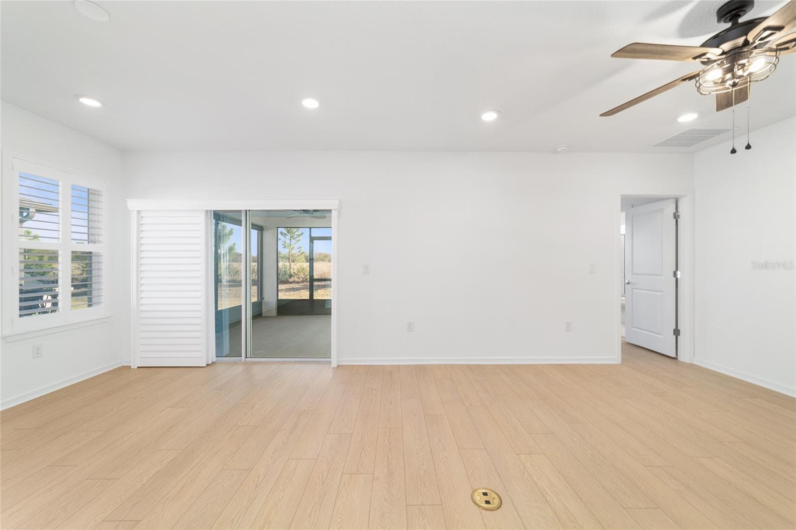 Single Family Residence at 5543 SW 85TH AVENUE RD, OCALA, photo 14 of 63