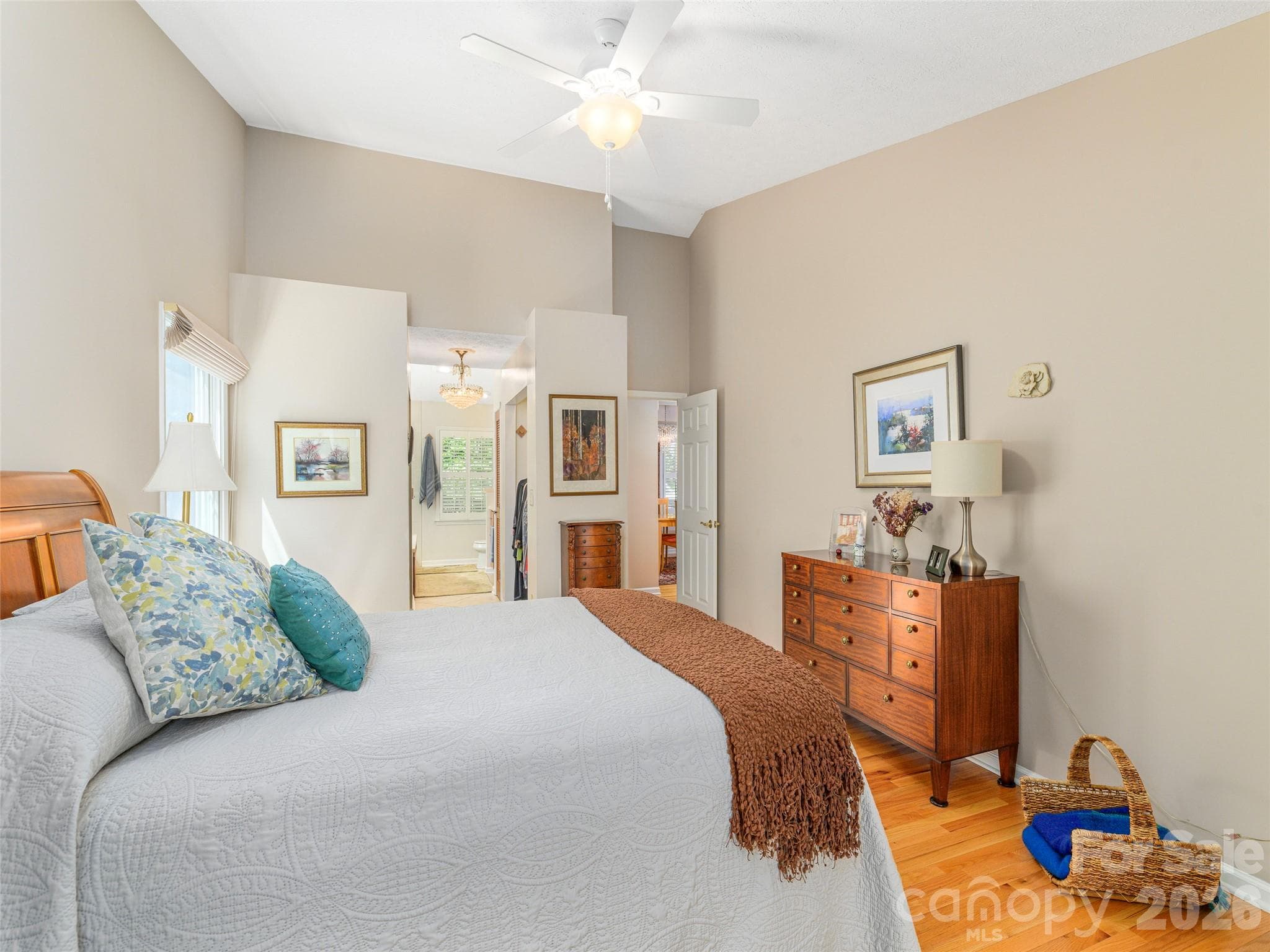 Single Family Residence at 130 Olds Trail, Hendersonville, photo 23 of 48