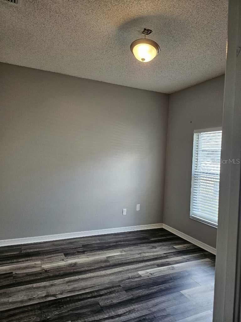 Single Family Residence at 10306 EARLY MIST LN, RIVERVIEW, photo 5 of 13