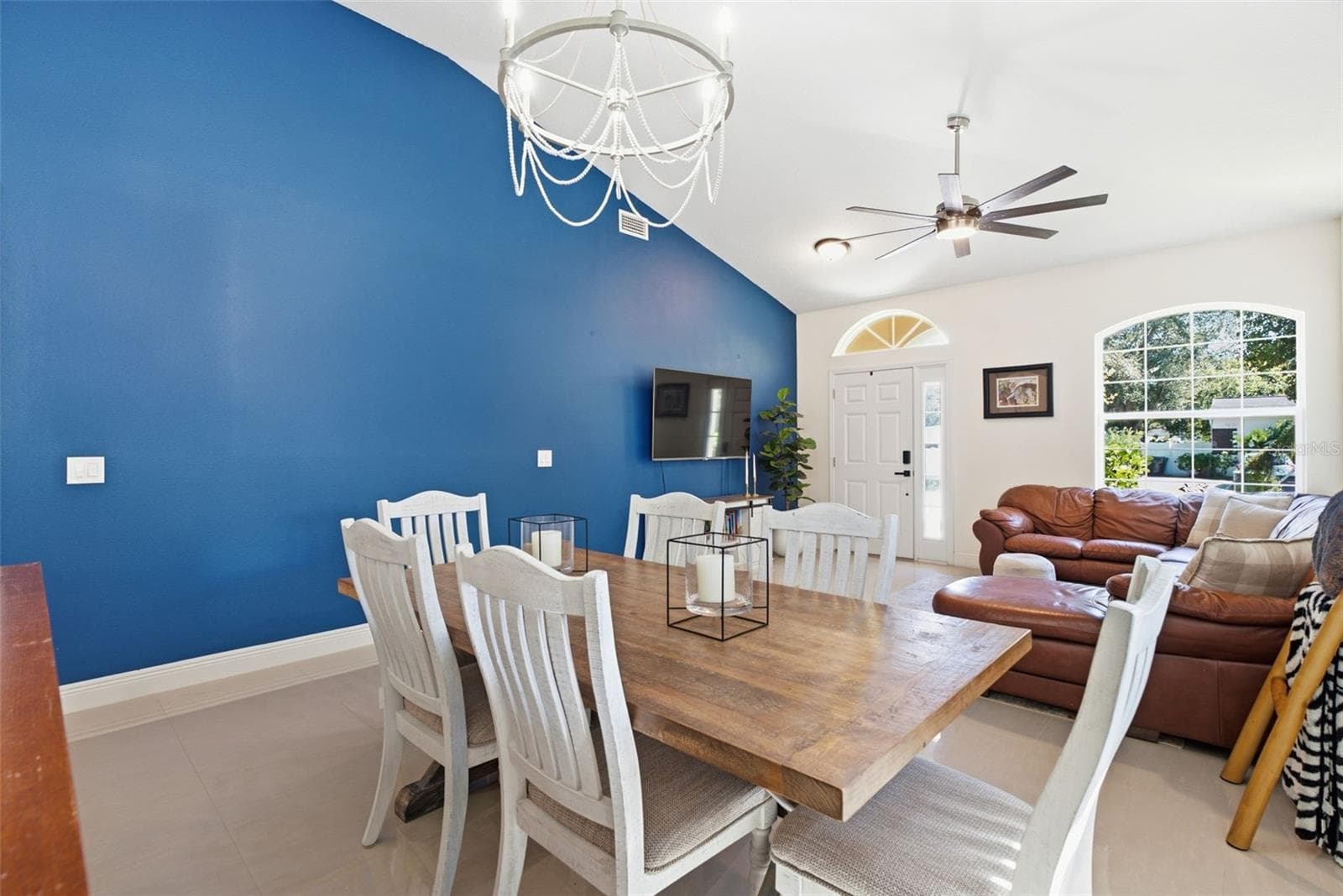 Single Family Residence at 7024 N DAKOTA AVE, TAMPA, photo 16 of 56