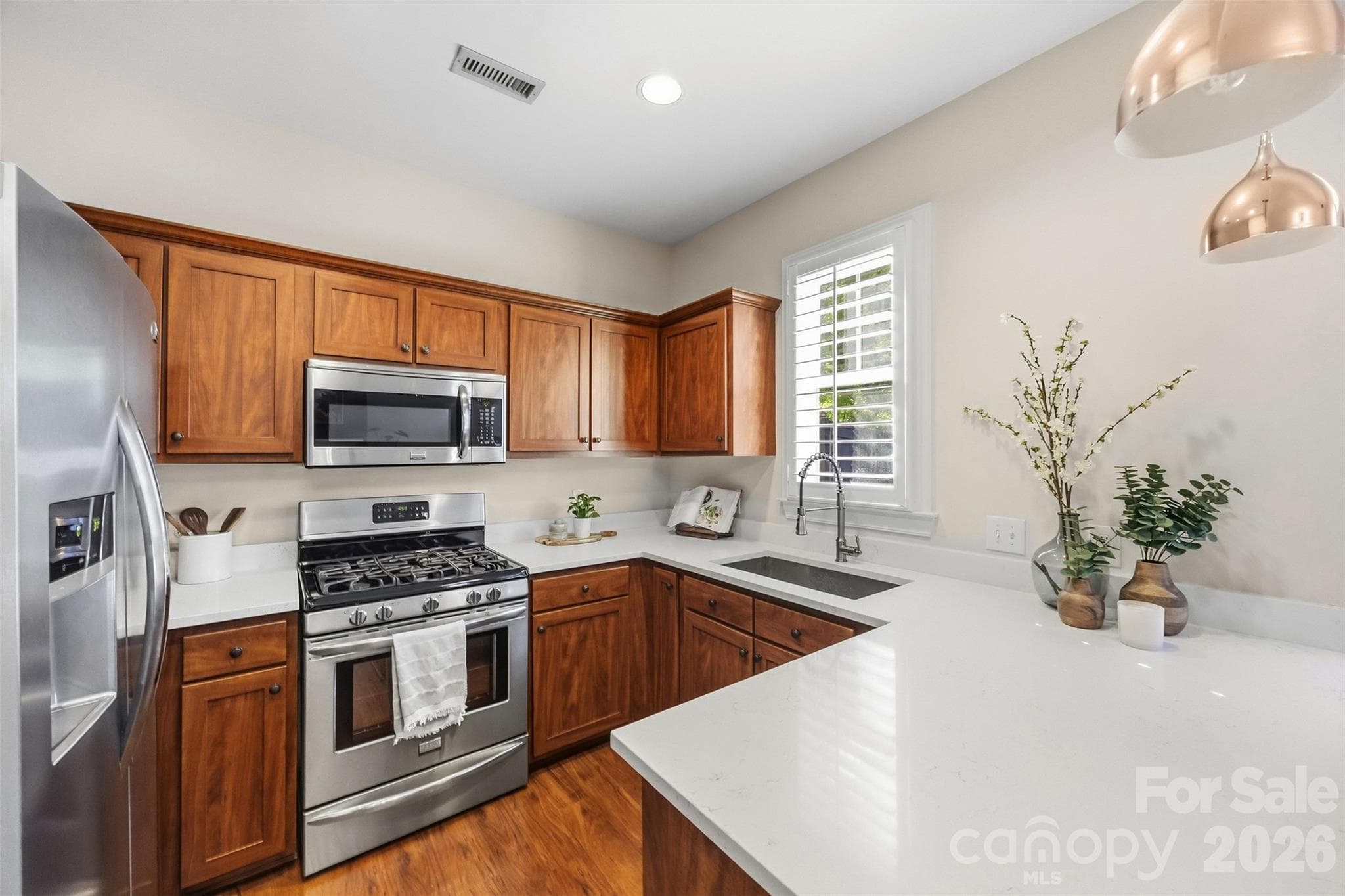 Townhouse at 976 Park Slope Drive, Charlotte, photo 12 of 35