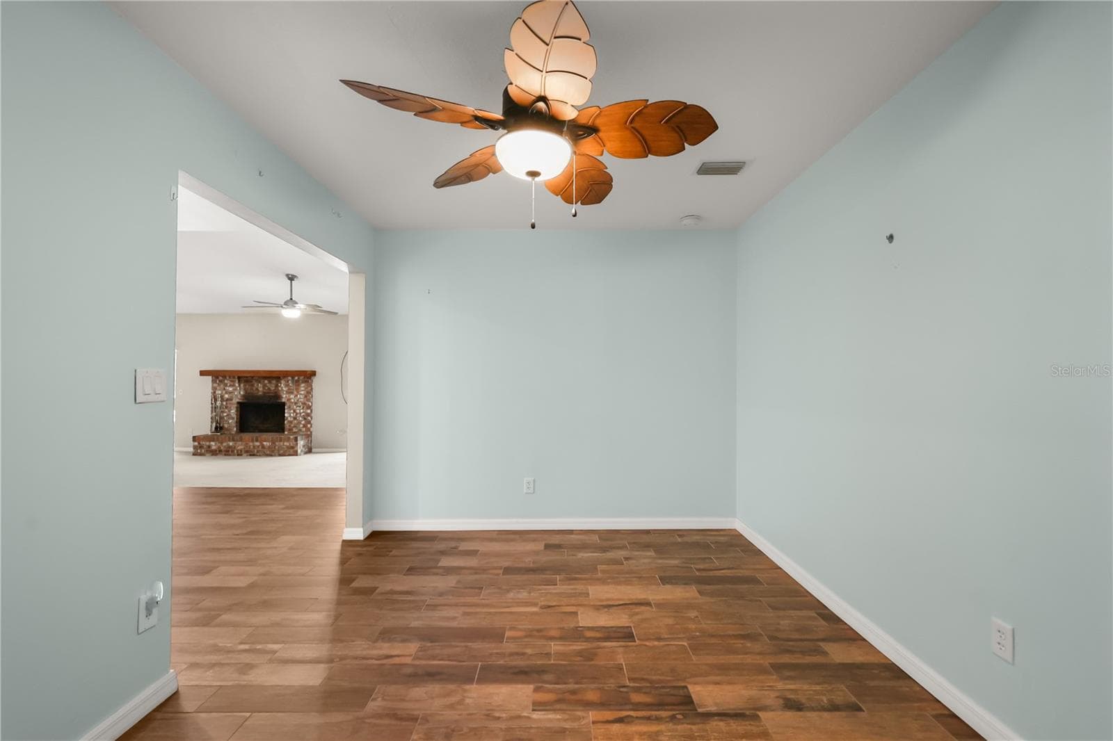 Single Family Residence at 1008 FOREST CIR, WINTER SPRINGS, photo 20 of 37