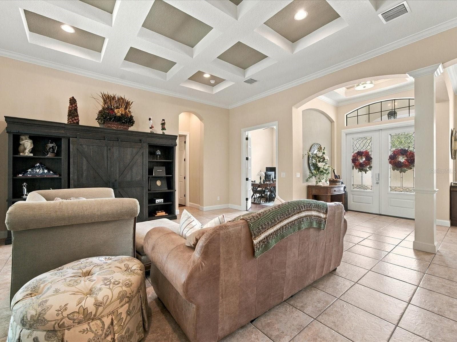 Single Family Residence at 17314 SAN ARINGO PL, LUTZ, photo 34 of 97