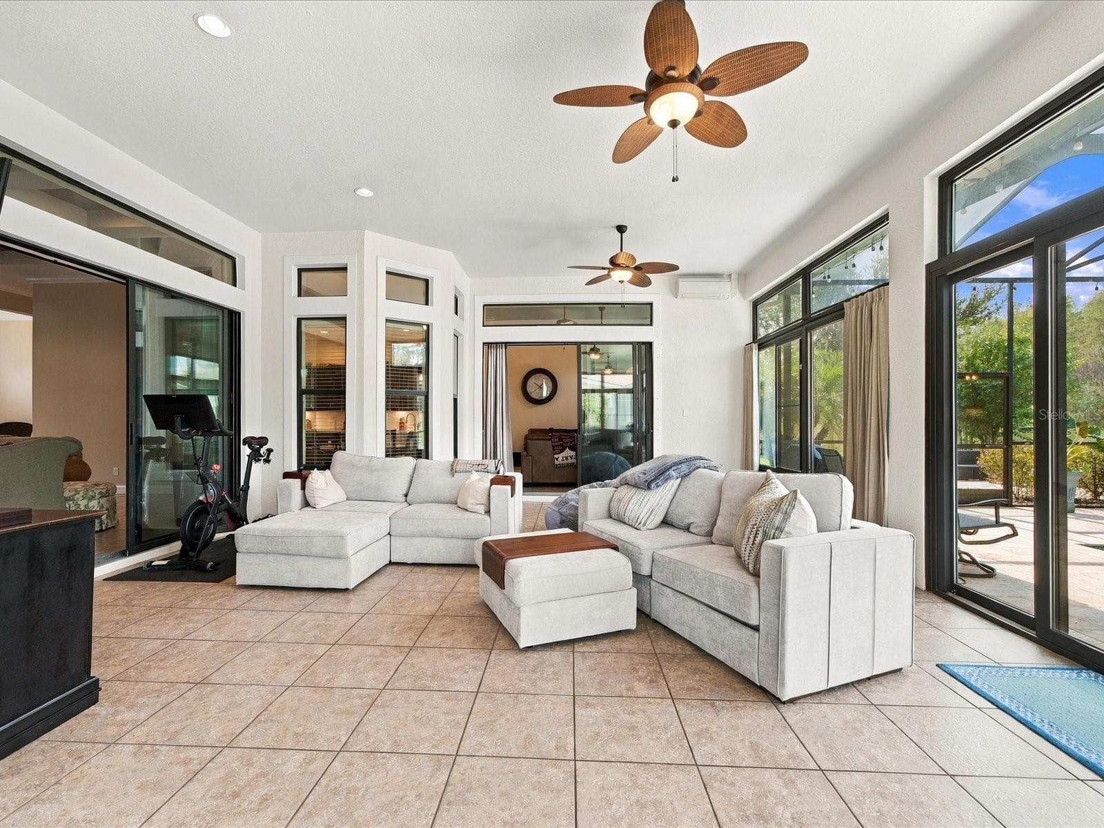 Single Family Residence at 17314 SAN ARINGO PL, LUTZ, photo 62 of 97