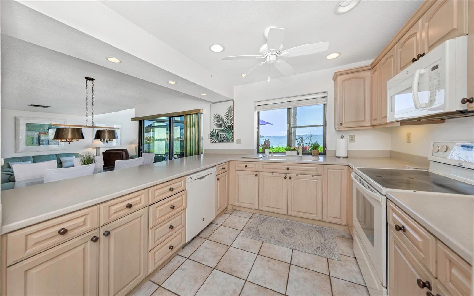 Condominium at 5650 ESCONDIDA BLVD S, ST PETERSBURG, photo 17 of 49