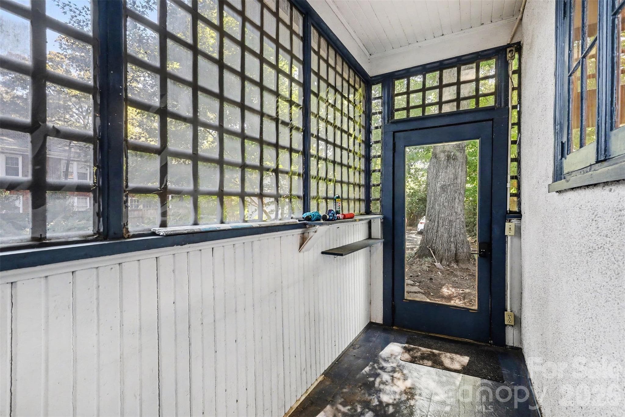 Back Entrance - 510 Hawthorne Lane, Charlotte