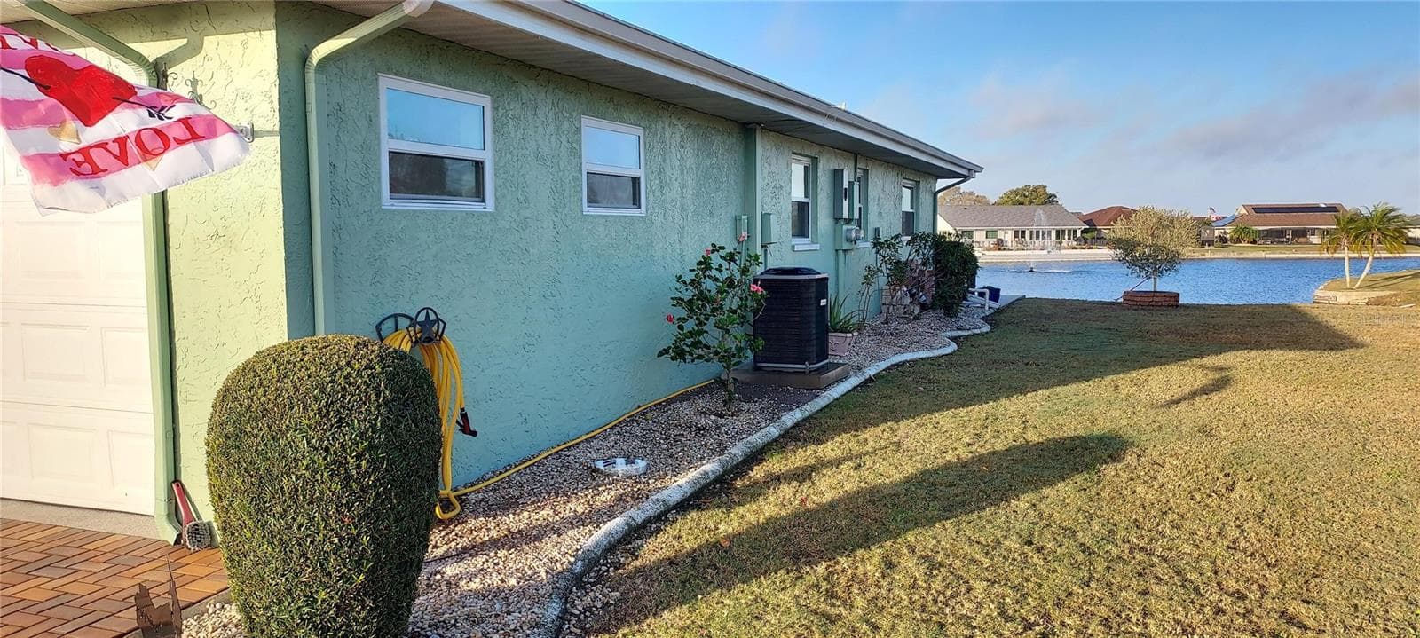 Single Family Residence at 906 BLUEWATER DR, SUN CITY CENTER, photo 37 of 39
