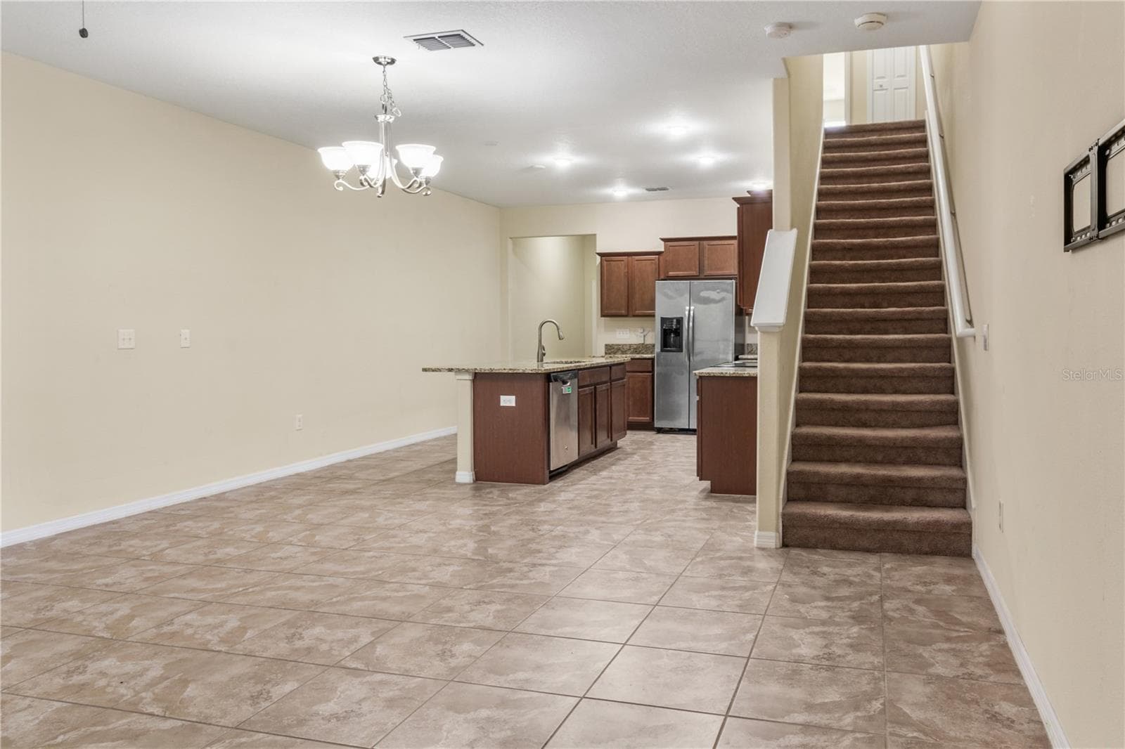 Townhouse at 2011 HAWKS VIEW DR, RUSKIN, photo 15 of 47