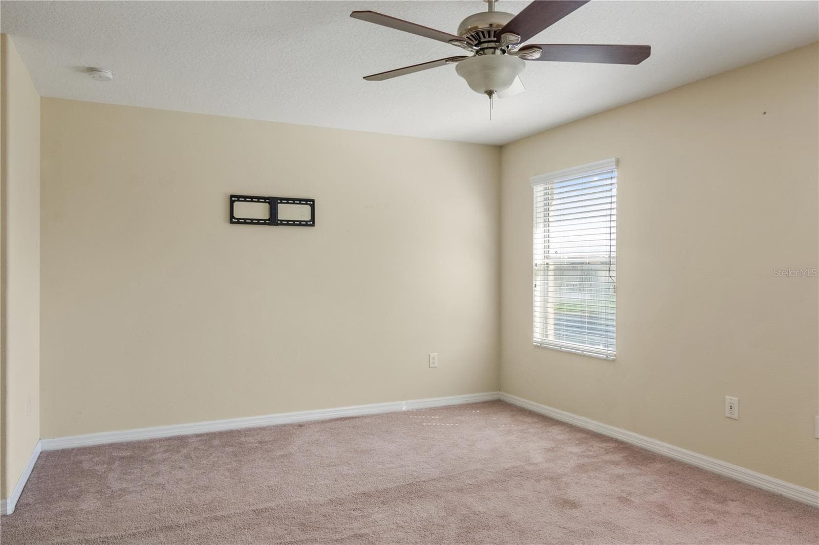 Townhouse at 2011 HAWKS VIEW DR, RUSKIN, photo 23 of 47