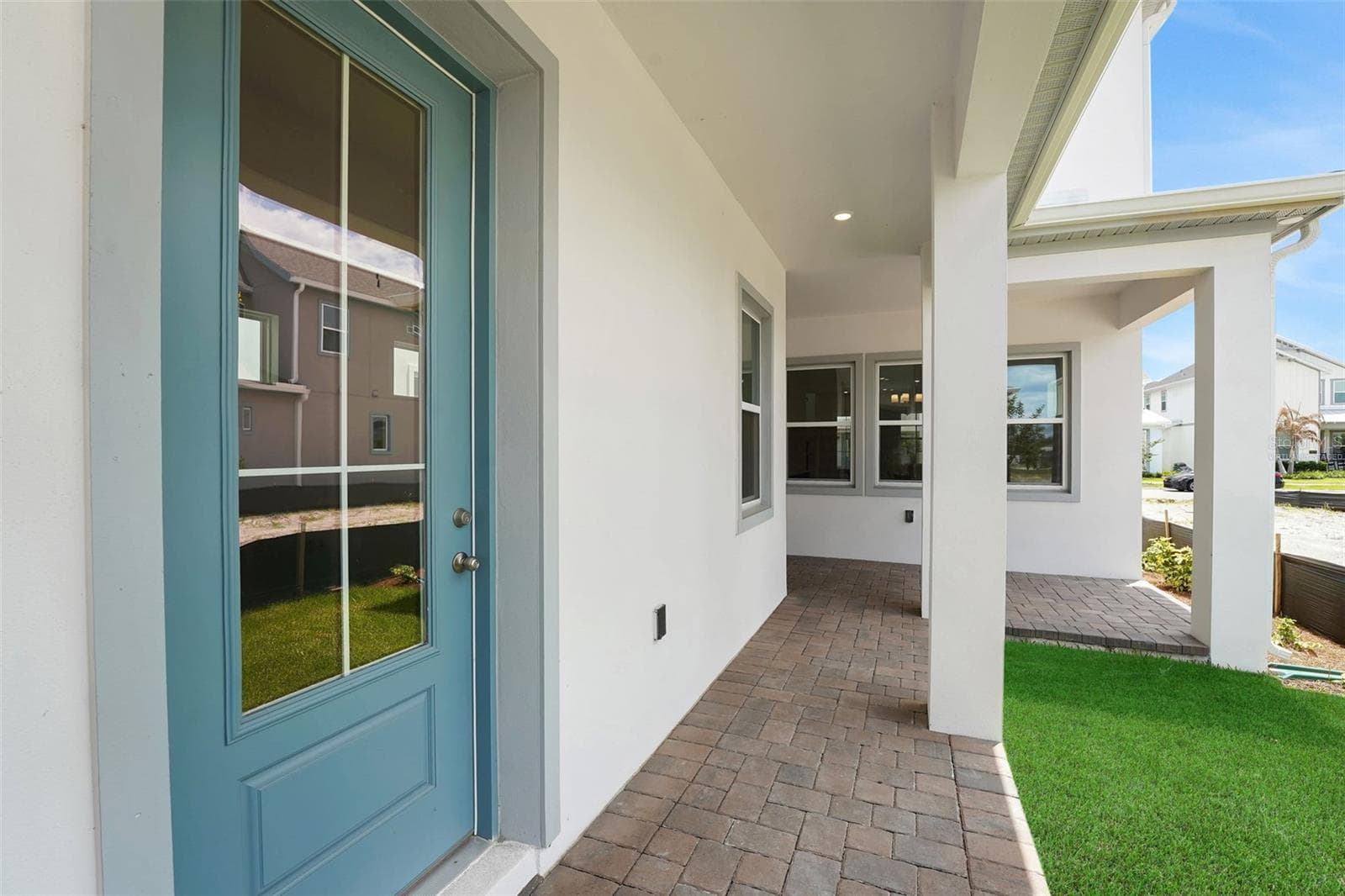 Virtually Staged - 9865 PEEBLES ST, ORLANDO