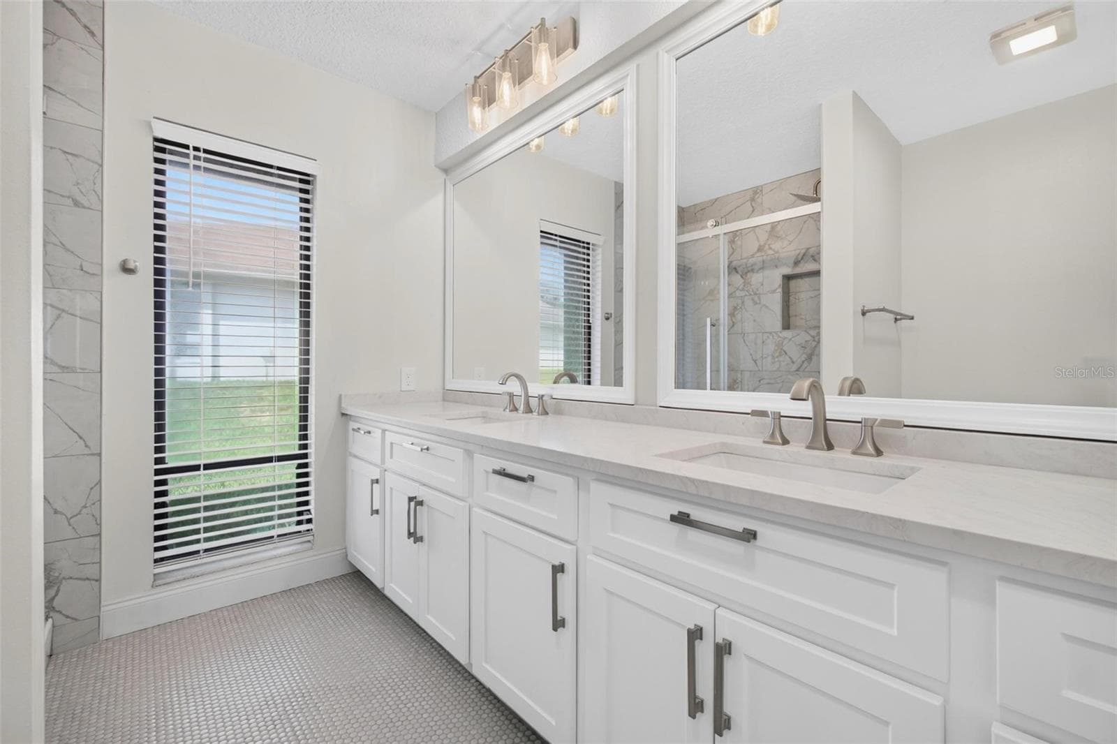 Villa at 456 LAKEVIEW DR #5, PALM HARBOR, photo 10 of 22