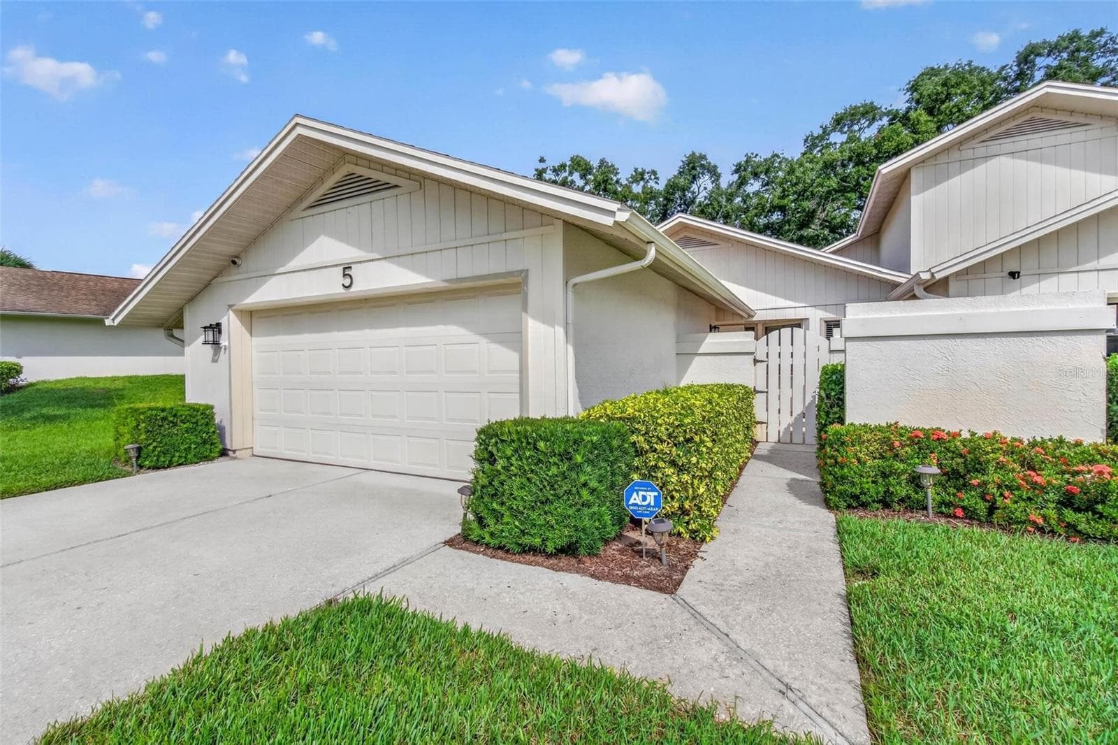 Villa at 456 LAKEVIEW DR #5, PALM HARBOR, photo 20 of 22