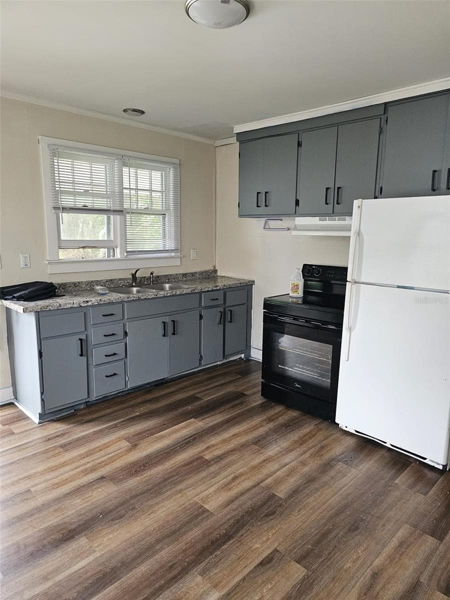 Single Family Residence at 609 NE 8TH AVE, OCALA, photo 6 of 14