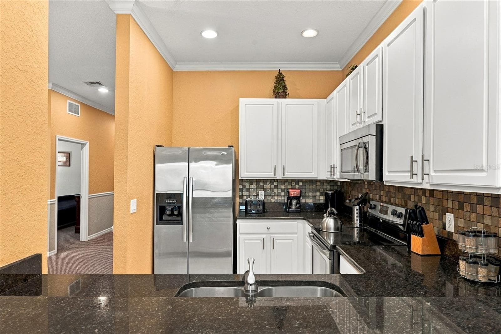 Condominium at 710 NEW PROVIDENCE PROMENADE #710, DAVENPORT, photo 9 of 45