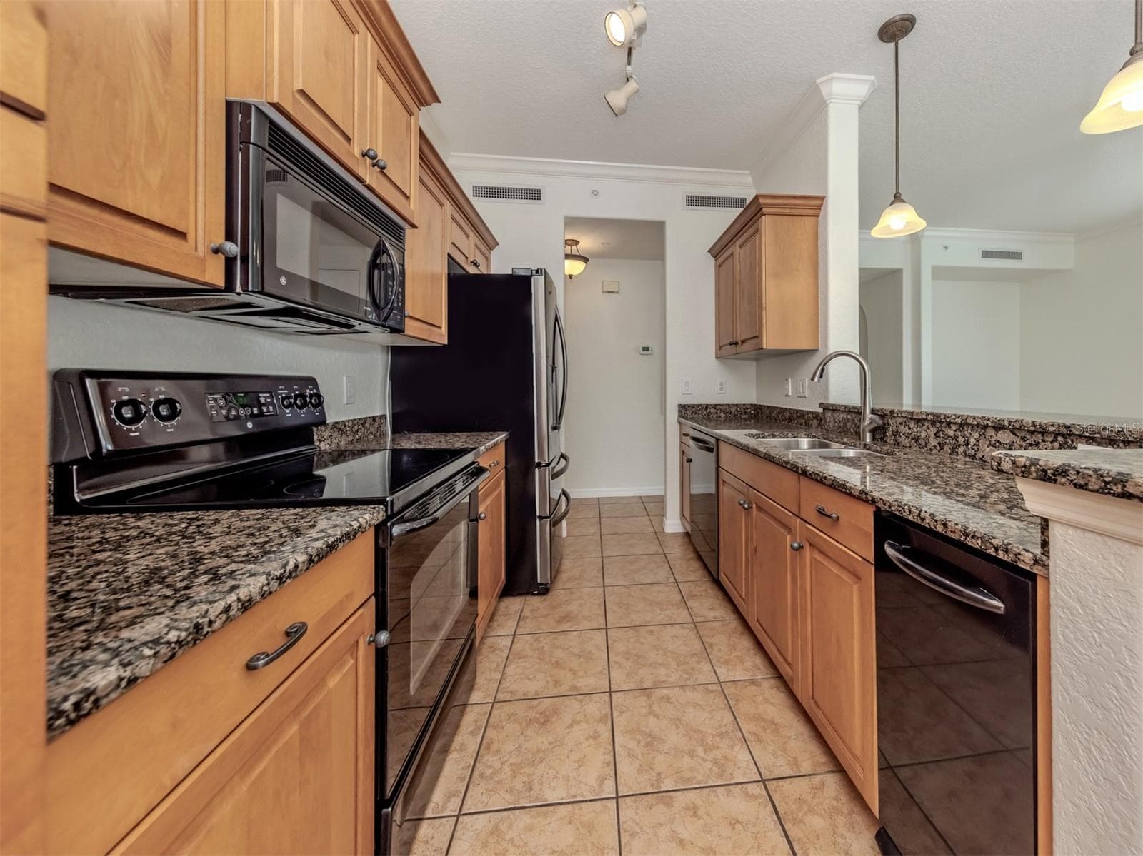 Condominium at 700 GARDENS EDGE DR #721, VENICE, photo 14 of 68