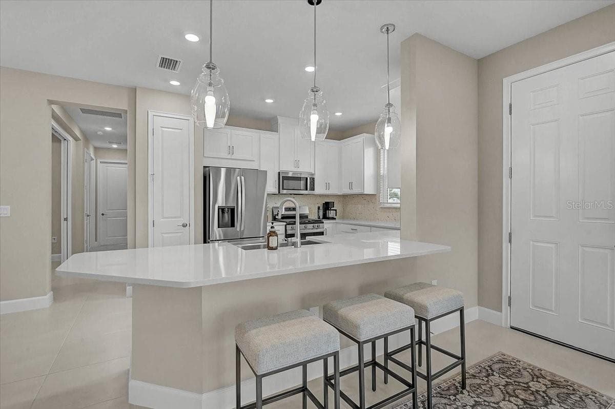Villa at 7782 WANING MOON WAY, SARASOTA, photo 3 of 66