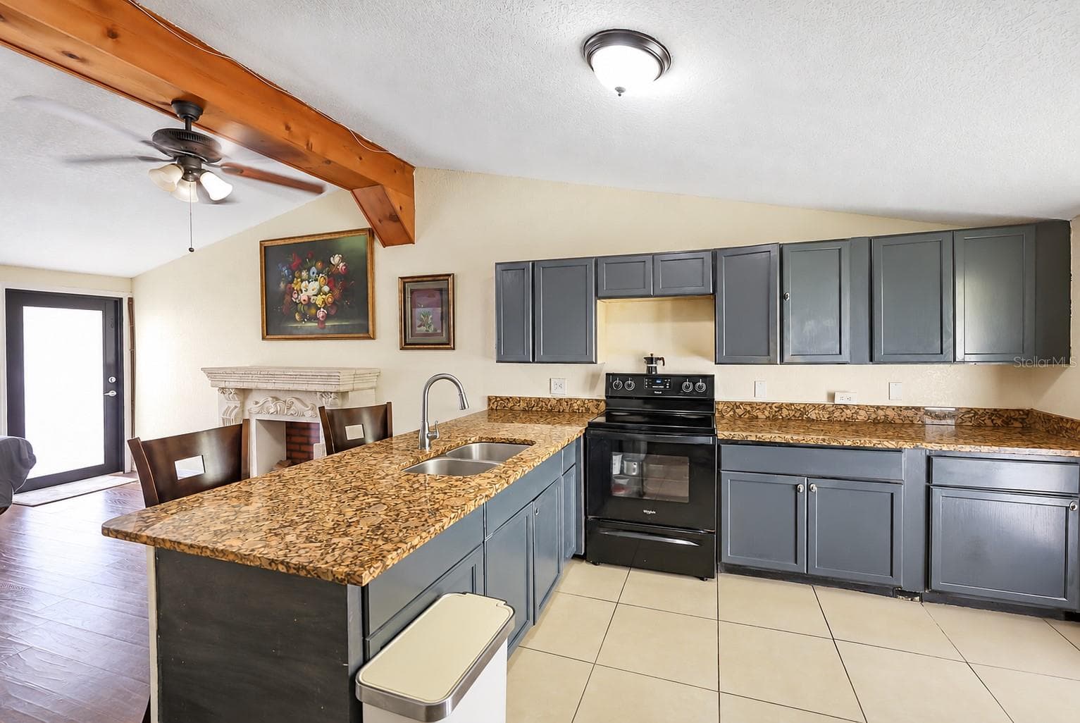 Single Family Residence at 21 S PALM AVE, KISSIMMEE, photo 5 of 22
