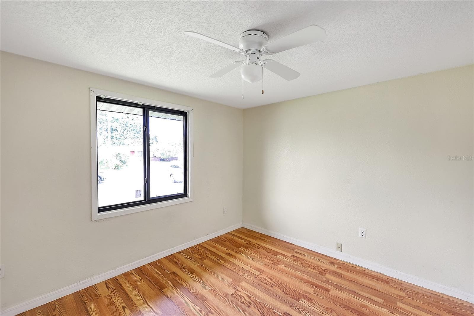 Single Family Residence at 21 S PALM AVE, KISSIMMEE, photo 12 of 22