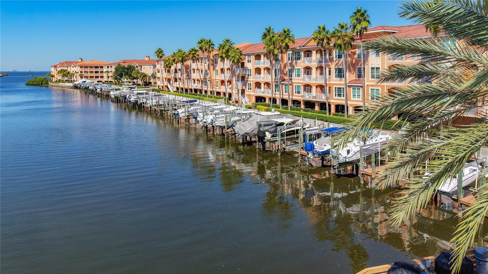 Condominium at 5000 CULBREATH KEY WAY #8-207, TAMPA, photo 56 of 67