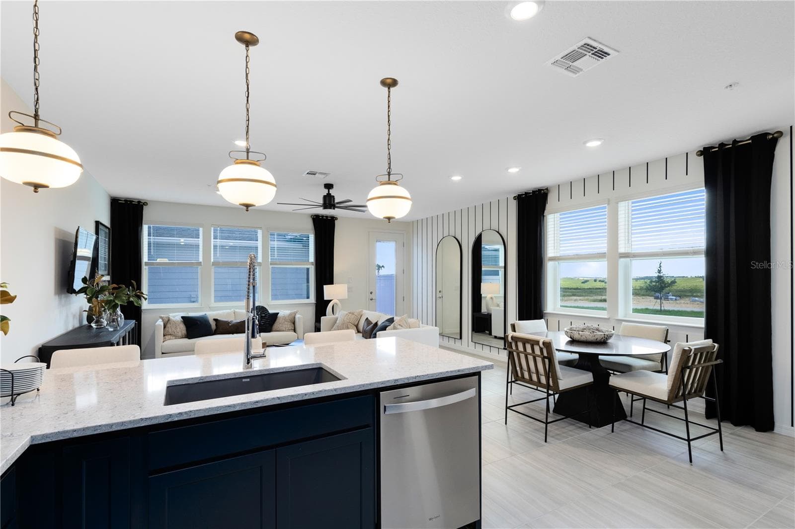 Model Home Design Only. Pictures and furnishings are for illustrative purposes only. Elevations, colors and options may vary. Furniture is for model home staging only. - 4528 ORCHARD VIEW ALLEY, CLERMONT