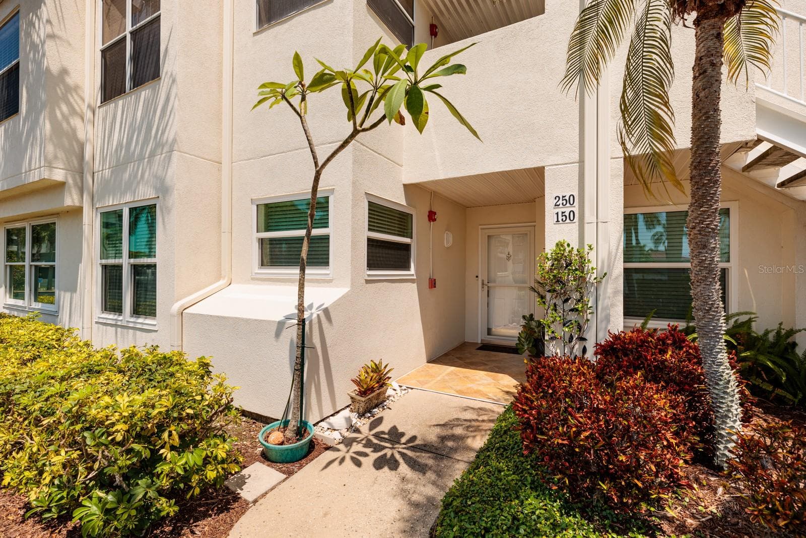 Condominium at 6011 BAHIA DEL MAR BLVD #150, ST PETERSBURG, photo 10 of 61