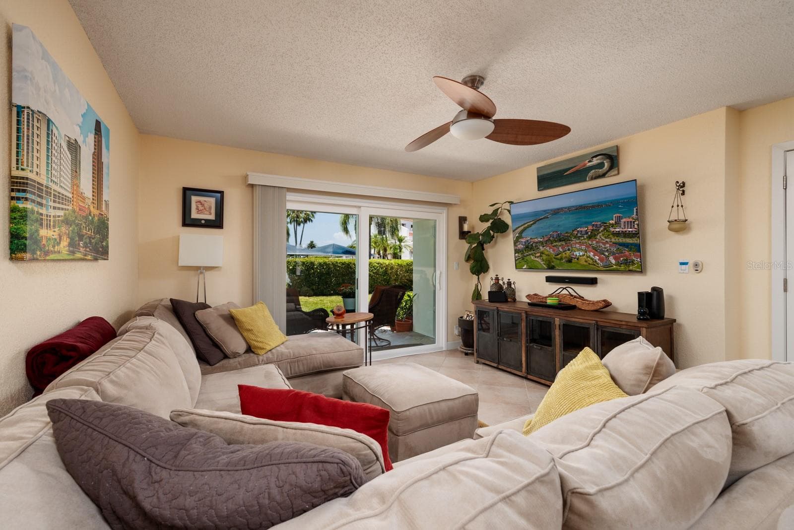 Condominium at 6011 BAHIA DEL MAR BLVD #150, ST PETERSBURG, photo 17 of 61