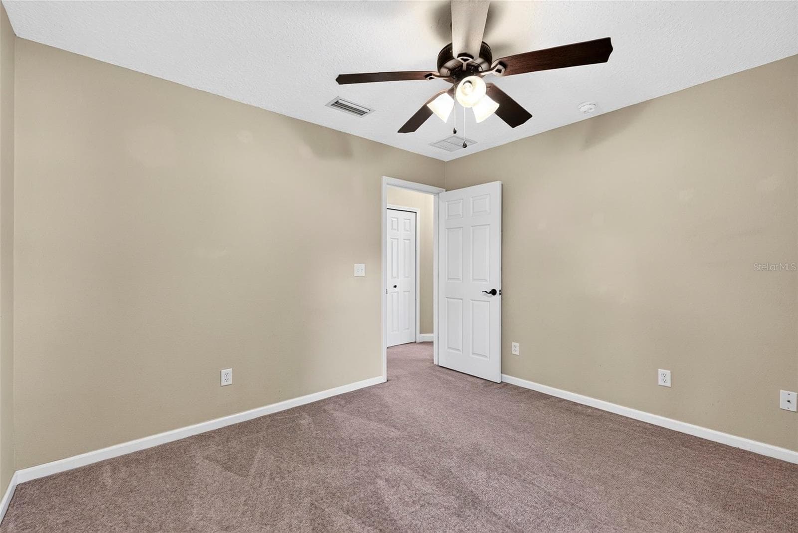 Bedroom 3 - 4683 ILAH RD N, JACKSONVILLE