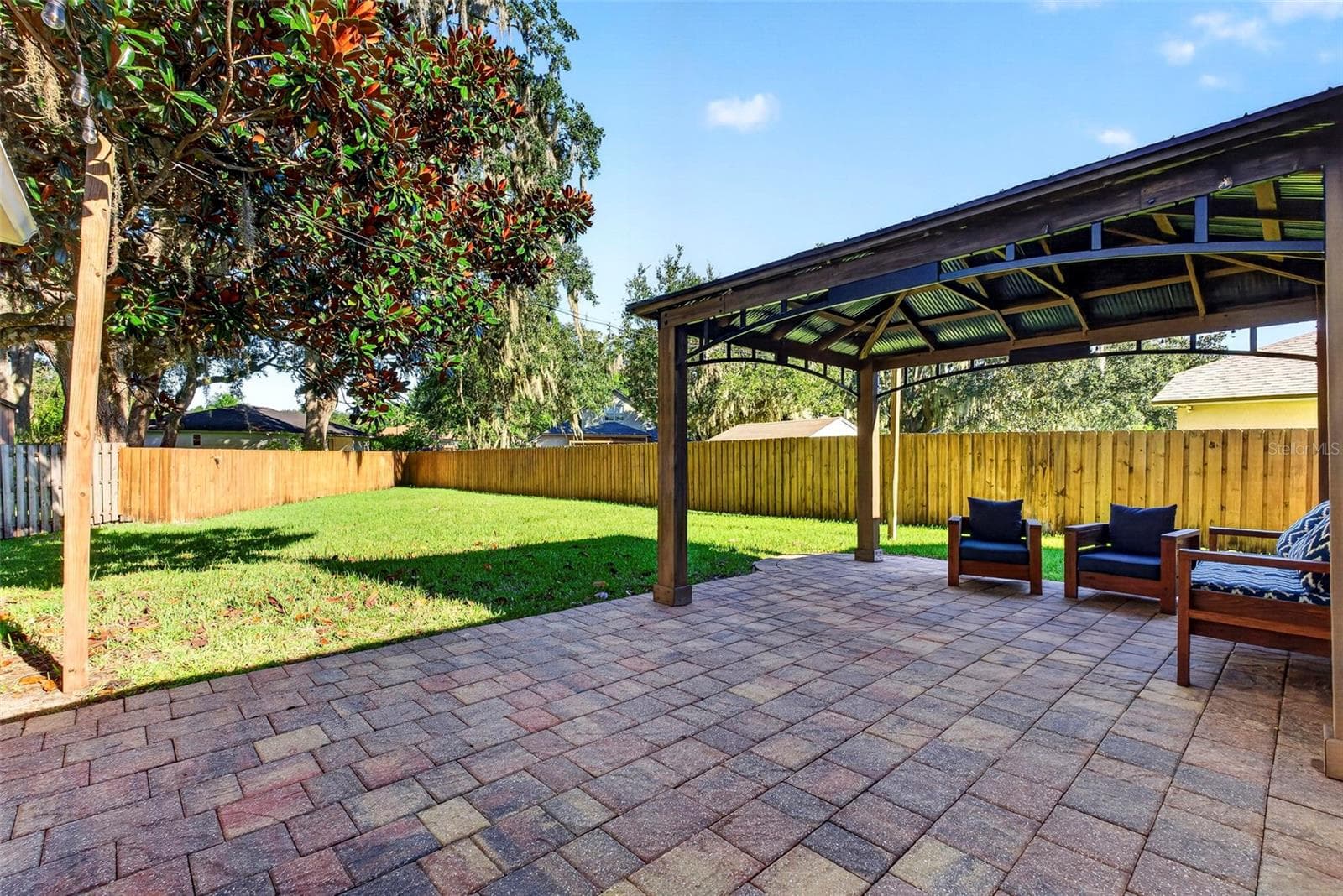 Patio and Pavillion - 4683 ILAH RD N, JACKSONVILLE