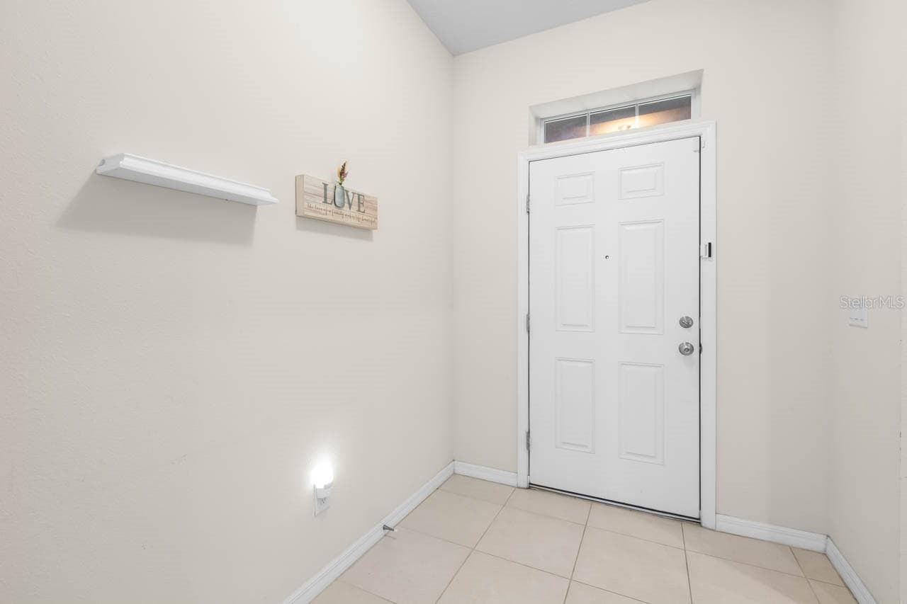 Front Entryway - 3031 OLD FULTON PL, BRANDON