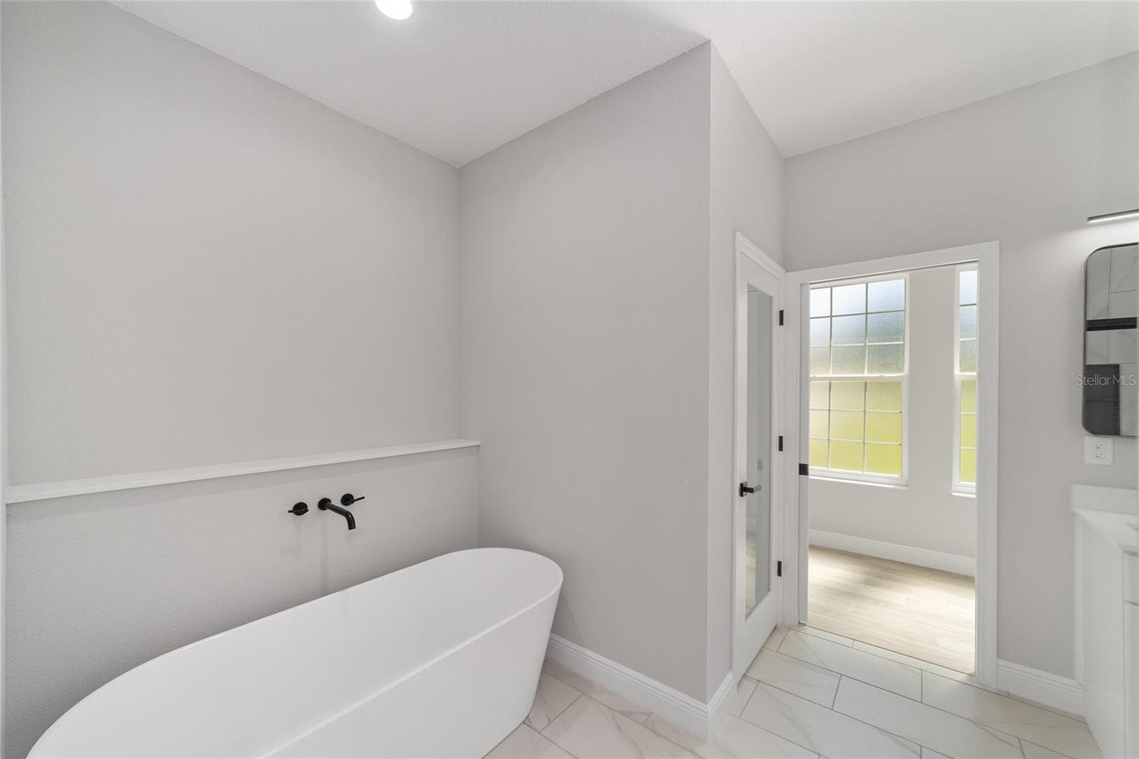PRIMARY BATHROOM - 760 NE 152ND TER, WILLISTON