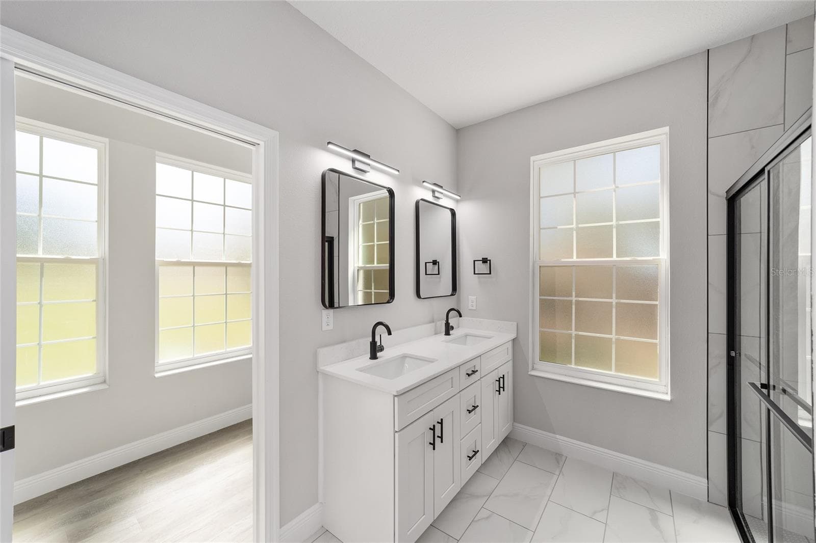 PRIMARY BATHROOM - 760 NE 152ND TER, WILLISTON