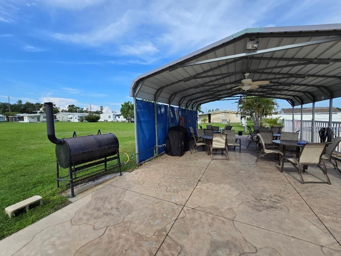 Mobile Home at 5316 53RD AVE E #I14, BRADENTON, photo 24 of 29