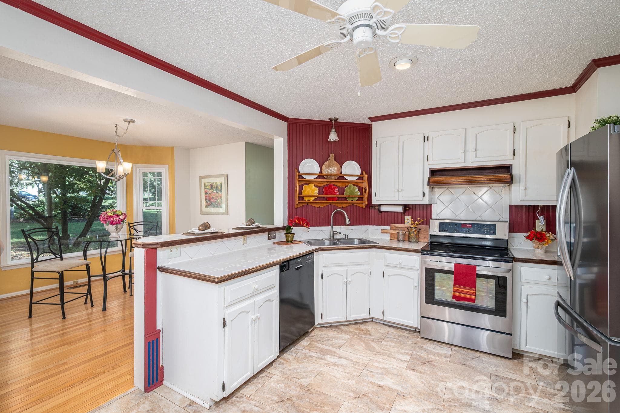 Single Family Residence at 111 Smoke Tree Court, Gastonia, photo 11 of 37