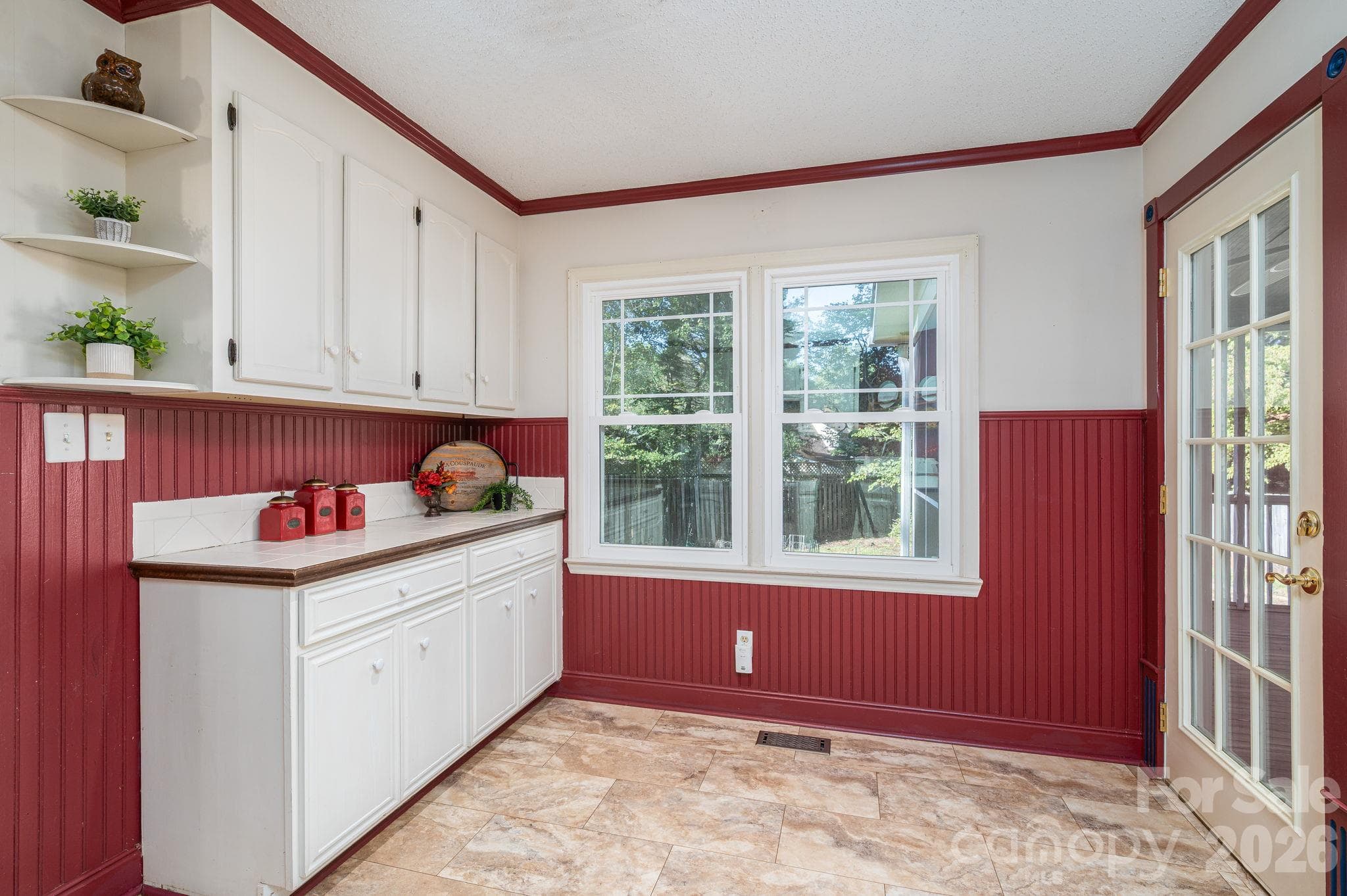 Single Family Residence at 111 Smoke Tree Court, Gastonia, photo 15 of 37